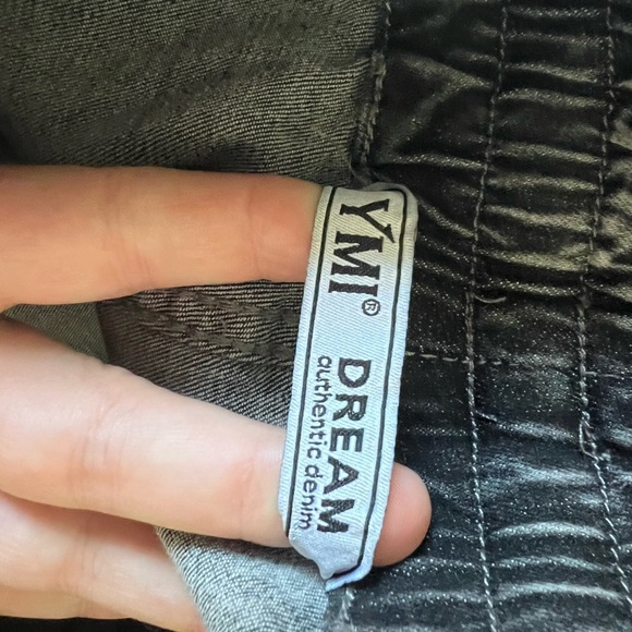 YMI Gray Paperbag Jean Shorts Size Large - Picture 5 of 5